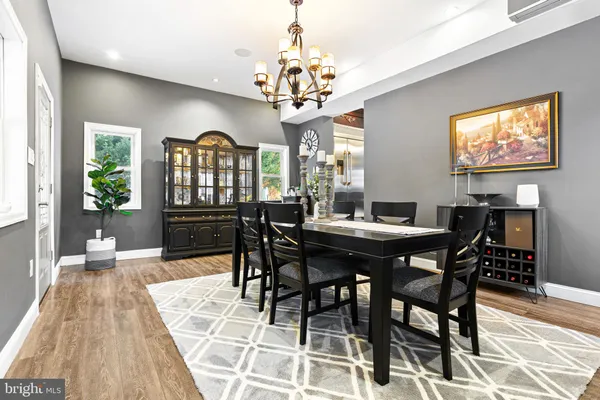 $950,000 | 165 Valley Drive, Southampton, PA 18966