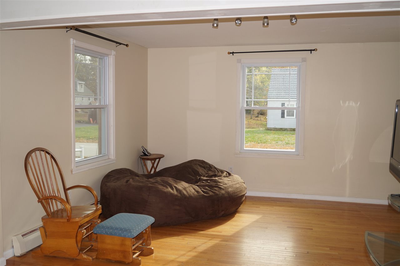 34 B B Street Hudson, NH 03051 - Photo 12 of 25