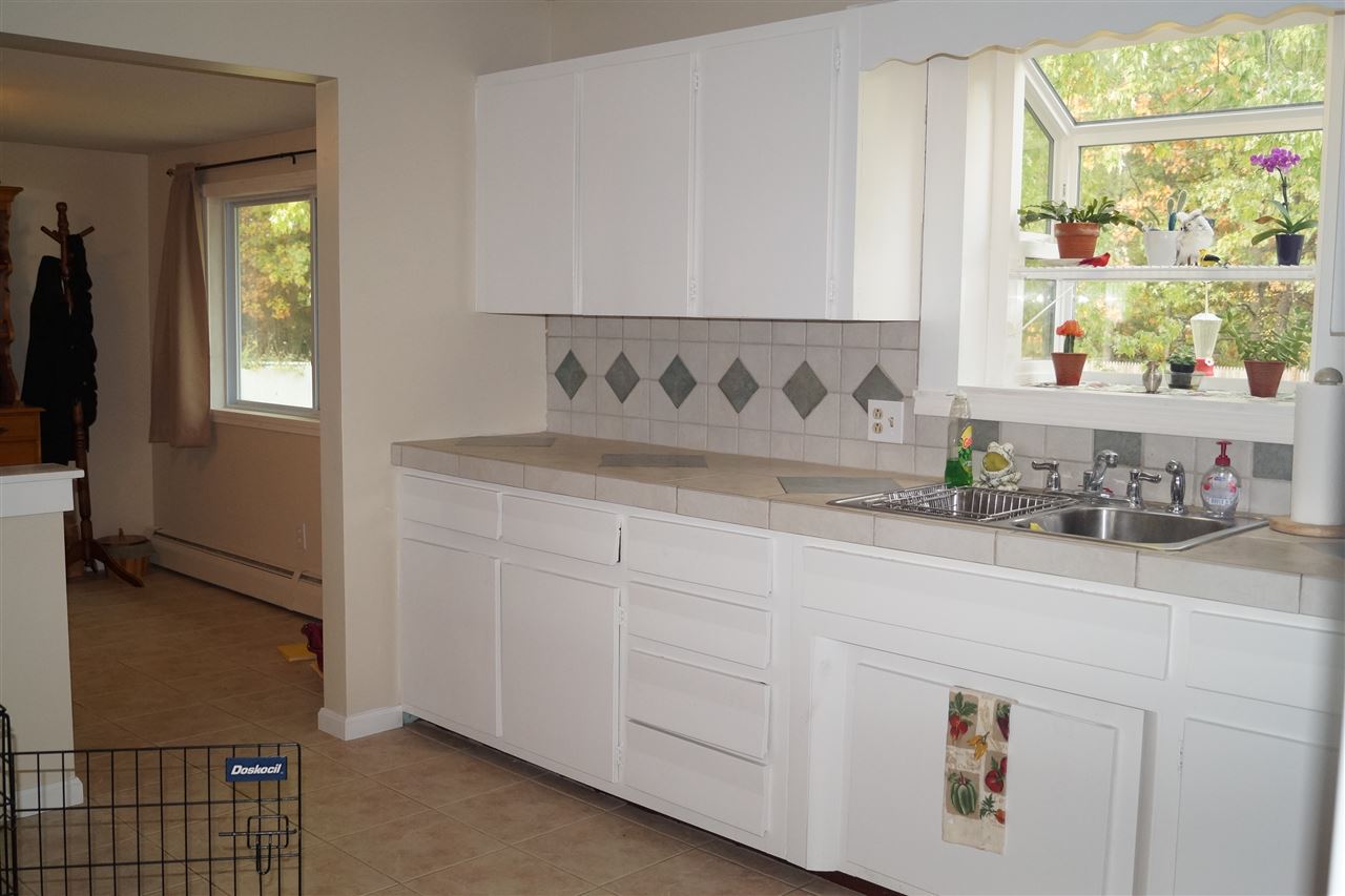 34 B B Street Hudson, NH 03051 - Photo 6 of 25