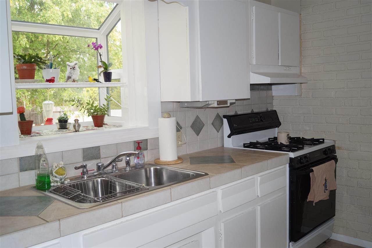 34 B B Street Hudson, NH 03051 - Photo 7 of 25