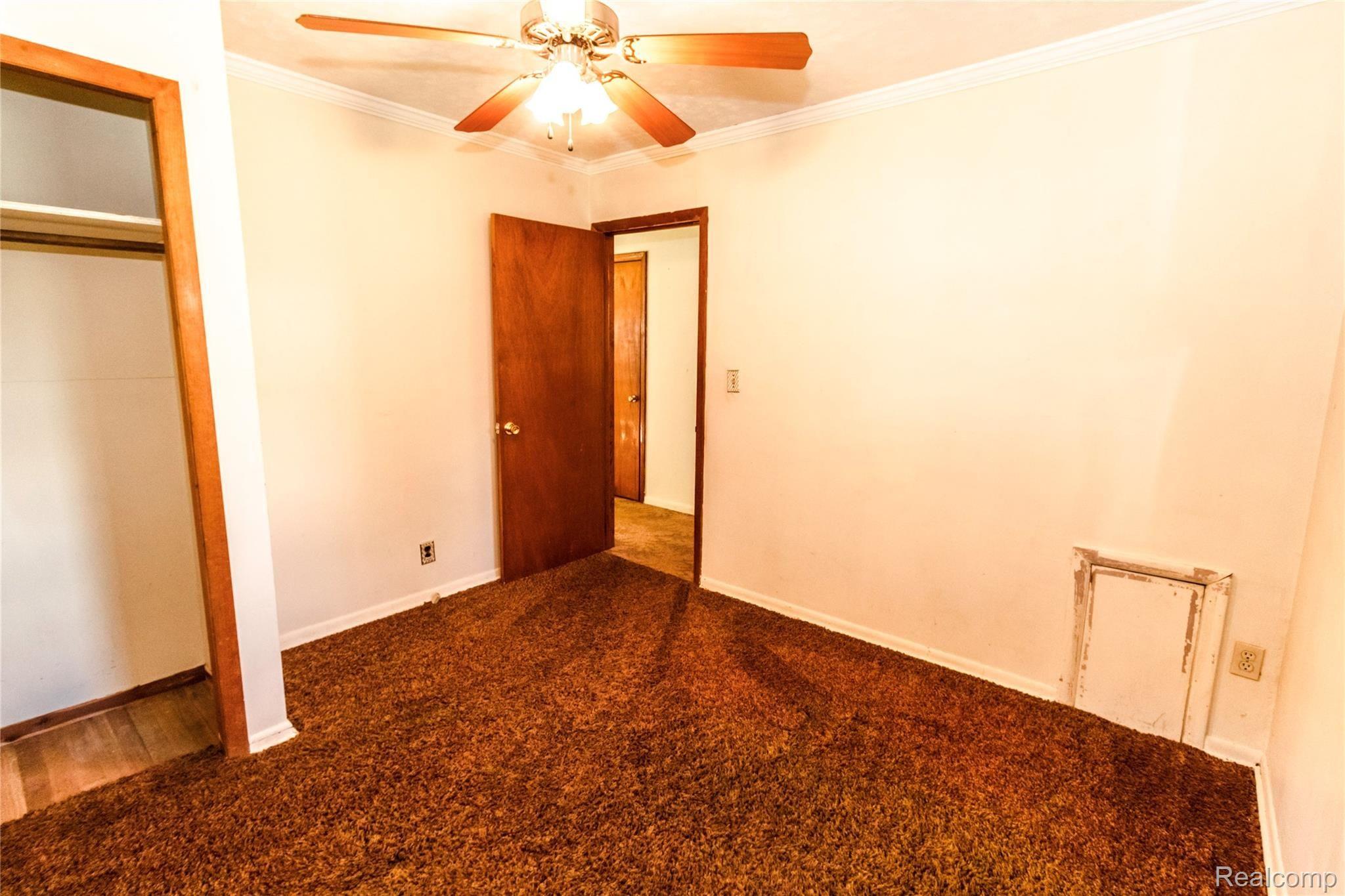 7037 North Henderson Road Davison, MI 48423 - Photo 13 of 23 Bedroom 2.jpg