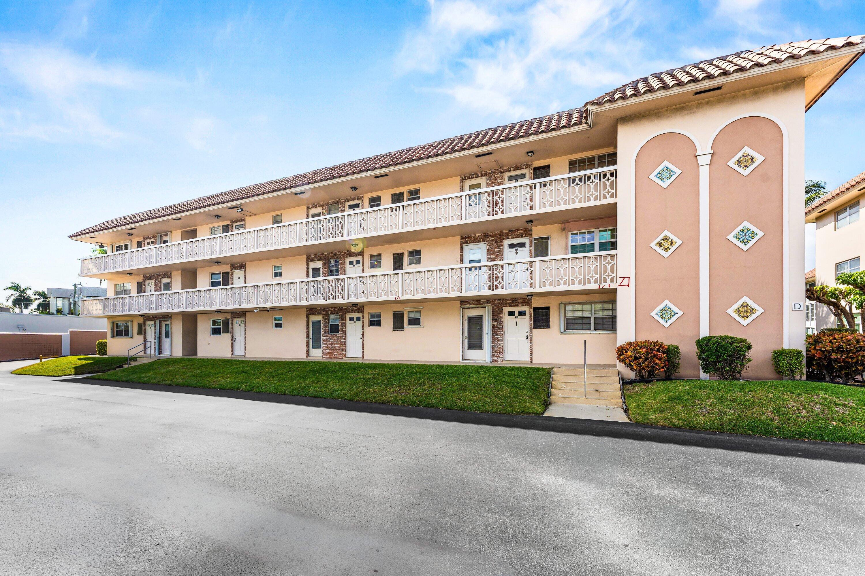 400 Northeast 20th Street, Unit D101 Boca Raton, FL 33431 - Photo 2 of 40 Building
