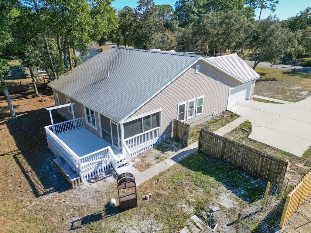 119 Old Ferry Dock Road Eastpoint, FL 32328 - Photo 2 of 48 Gallery Image 2