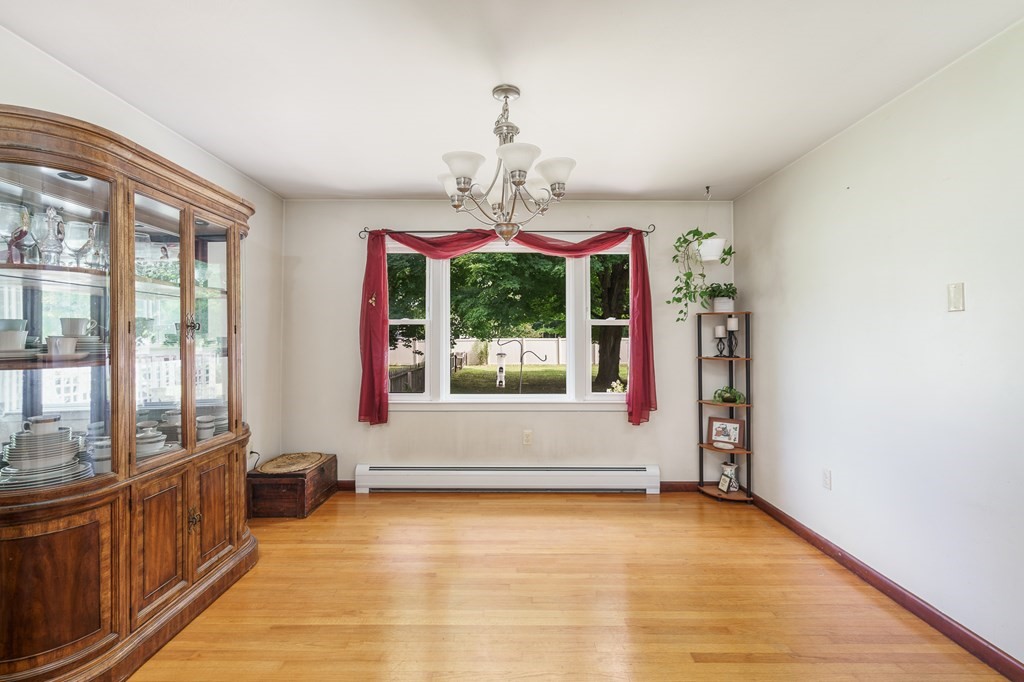 726 N Road Westfield, MA 01085 - Photo 25 of 42