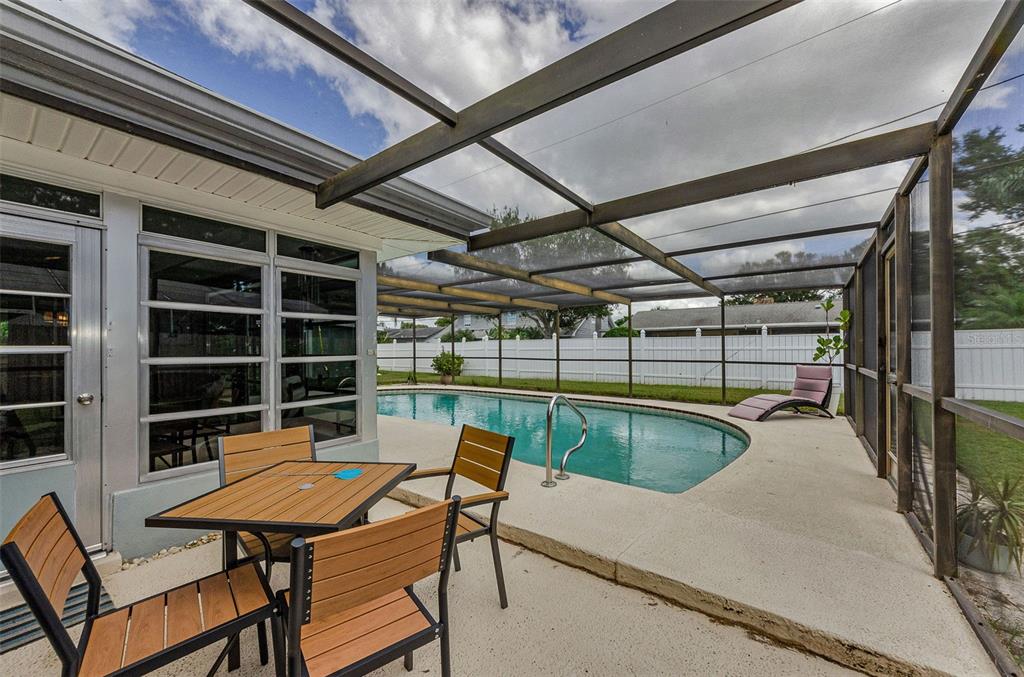 1525 Ruth Road Dunedin, FL 34698 - Photo 30 of 40