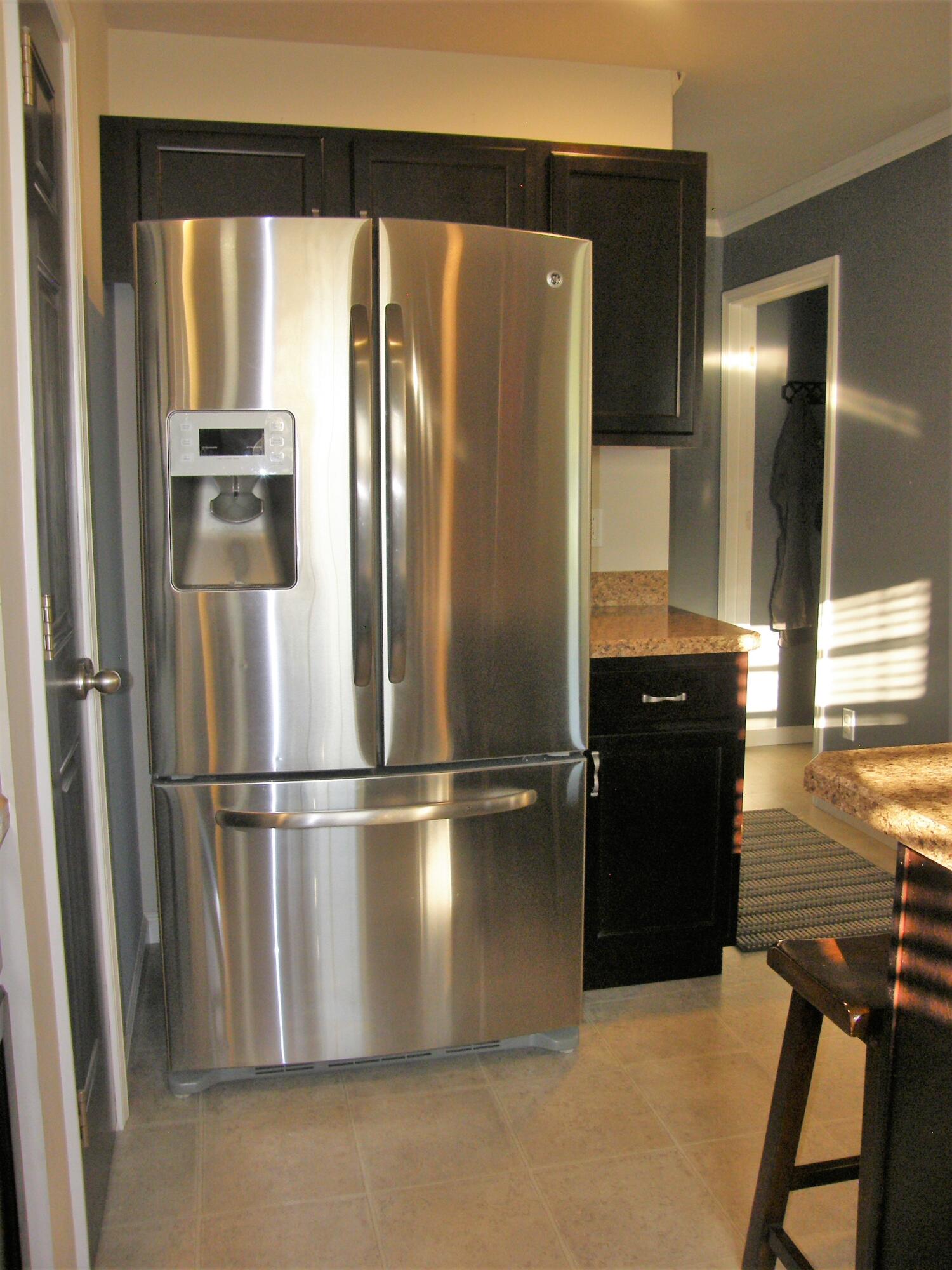 9290 Livengood Road Baroda, MI 49101 - Photo 11 of 72 9290_Livengood_11_Kitchen