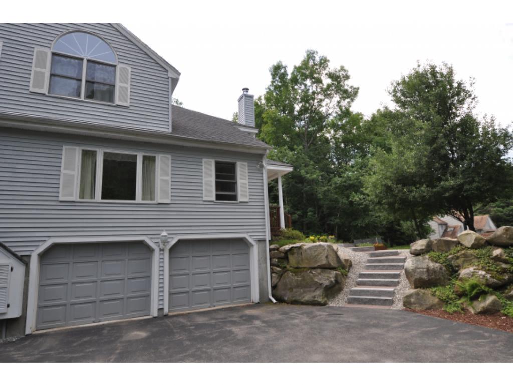 15 B Ryan Road, Unit B Goffstown, NH 03045 - Photo 2 of 17 Gallery Image 2