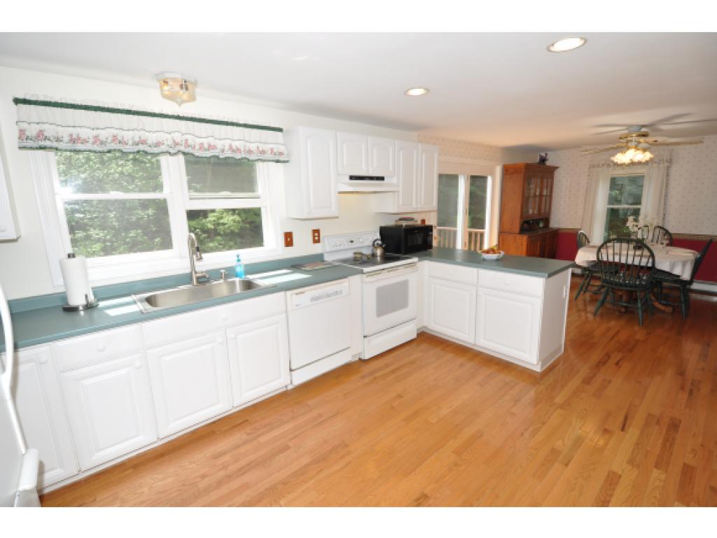 15 B Ryan Road, Unit B Goffstown, NH 03045 - Photo 9 of 17 Gallery Image 9