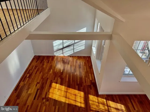 $2,950 | 3871 Porter Street Northwest, Unit E293, Washington, DC 20016