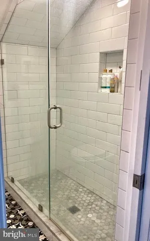 $2,950 | 3871 Porter Street Northwest, Unit E293, Washington, DC 20016