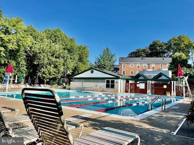 3871 Porter Street Northwest, Unit E293 Washington, DC 20016 - Photo 23 of 57 Swimming pool