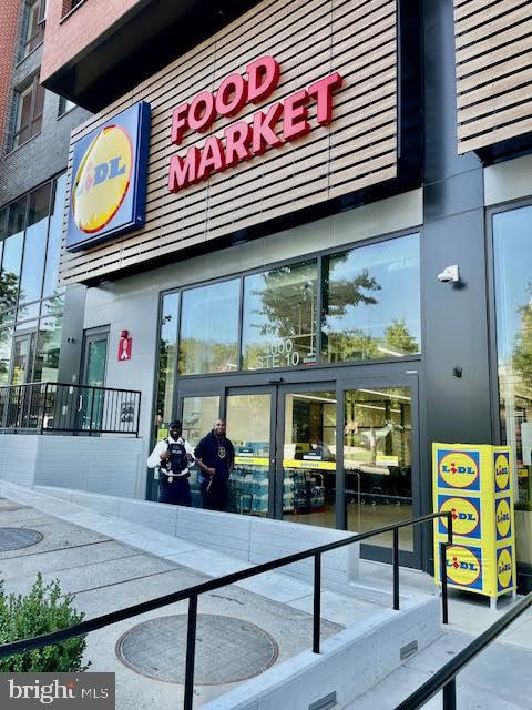 3871 Porter Street Northwest, Unit E293 Washington, DC 20016 - Photo 46 of 57 Nearby supermarket