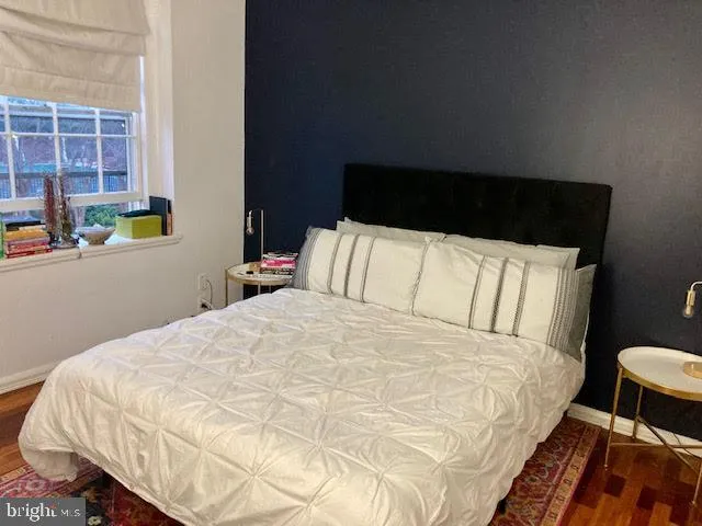 $2,950 | 3871 Porter Street Northwest, Unit E293, Washington, DC 20016