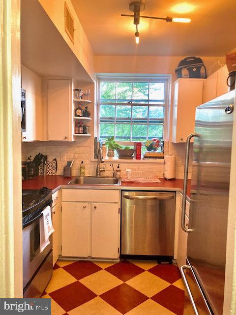 3871 Porter Street Northwest, Unit E293 Washington, DC 20016 - Photo 9 of 57 Kitchen