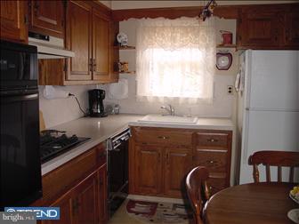 1819 Jill Road Willow Grove, PA 19090 - Photo 4 of 6 Kitchen