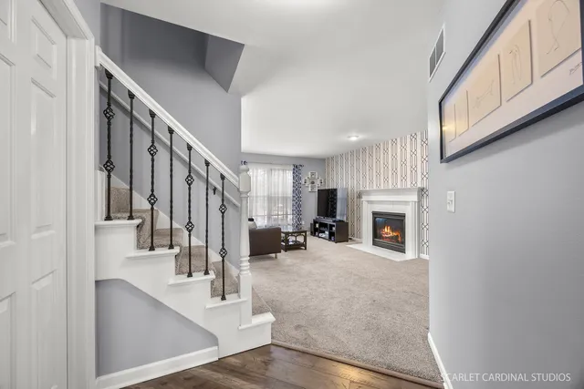 $335,000 | 430 Turnbury Court East, DeKalb, IL 60115