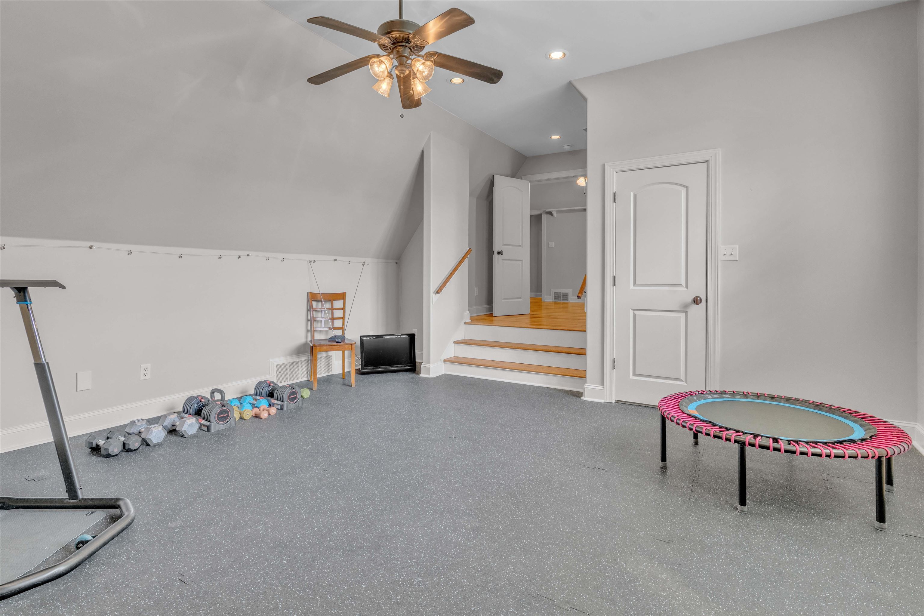 1218 Braystone Trail Collierville, TN 38017 - Photo 30 of 40 a living room with furniture and white walls