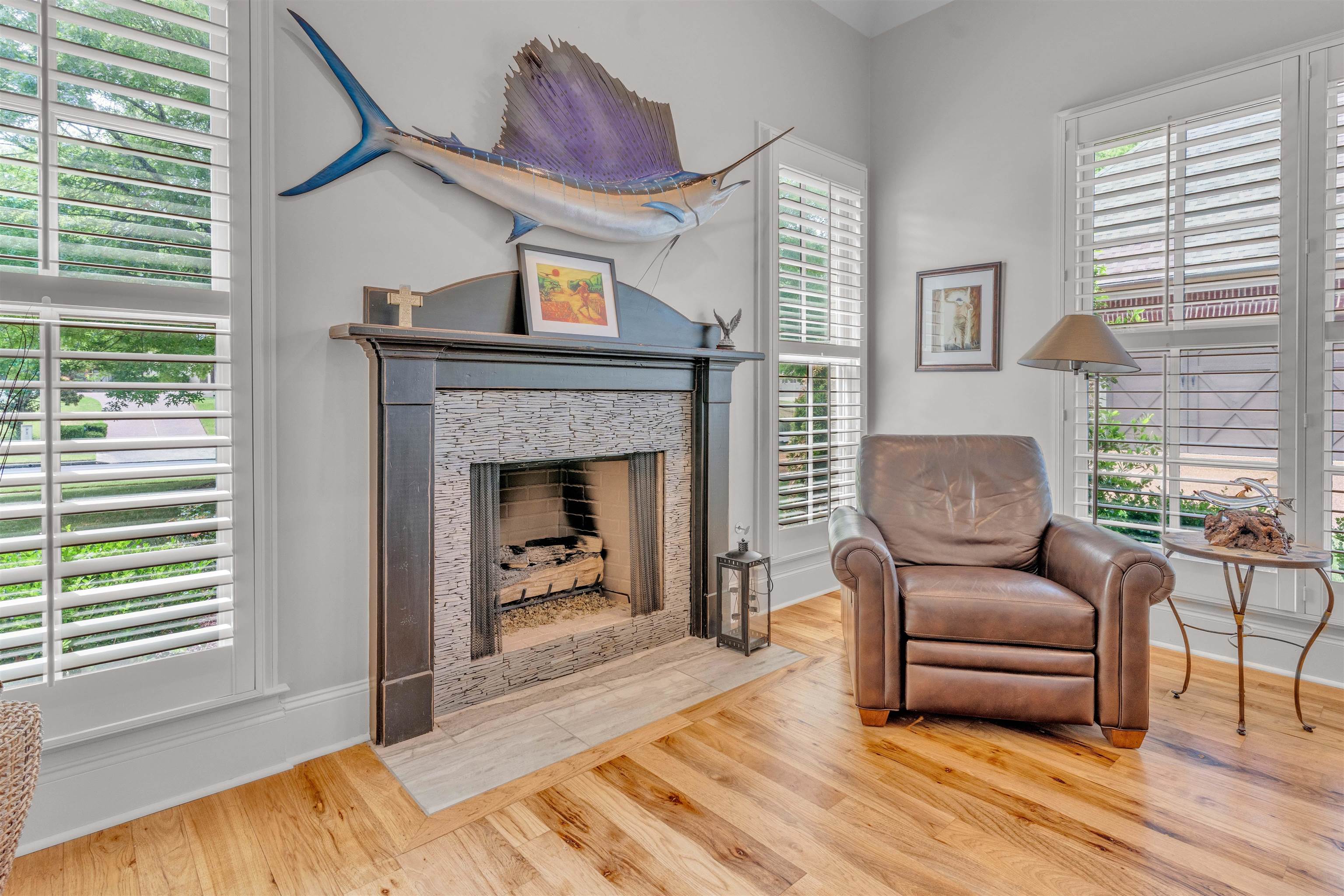 1218 Braystone Trail Collierville, TN 38017 - Photo 7 of 40 a living room with furniture and a fireplace