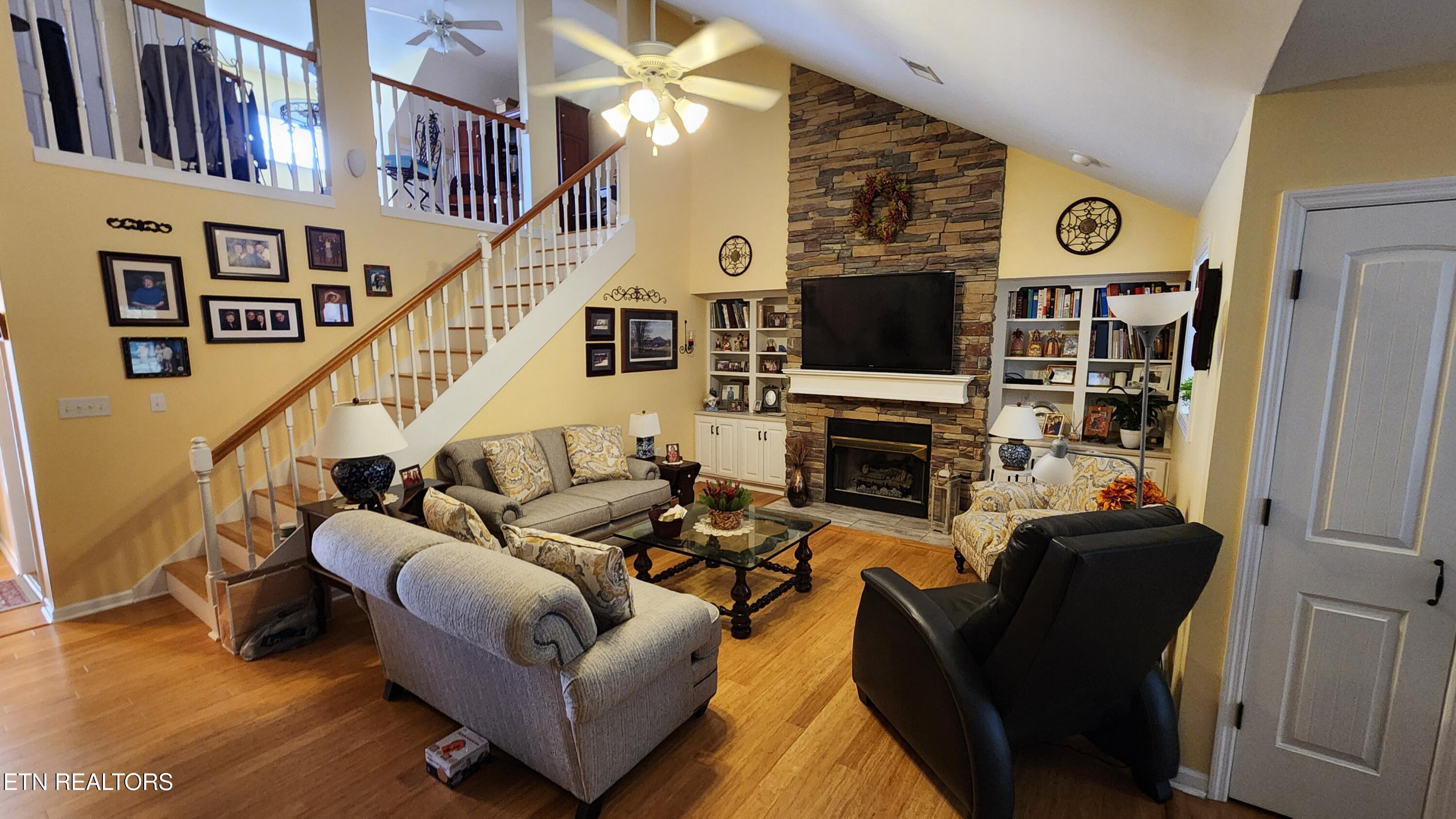 523 Apple View Way, Unit 401 Sevierville, TN 37862 - Photo 11 of 30 20251220_123227