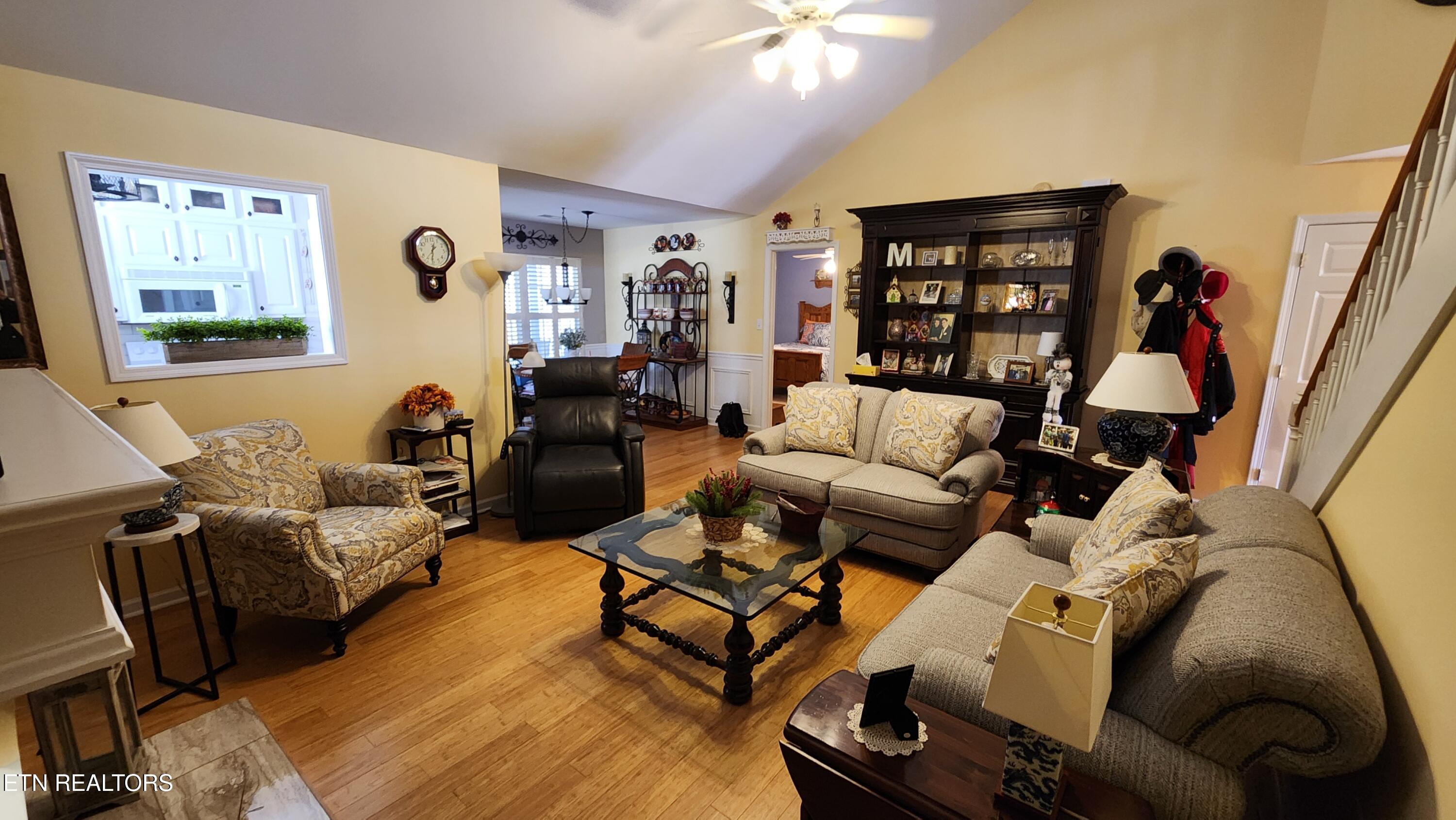 523 Apple View Way, Unit 401 Sevierville, TN 37862 - Photo 12 of 30 20251220_123248