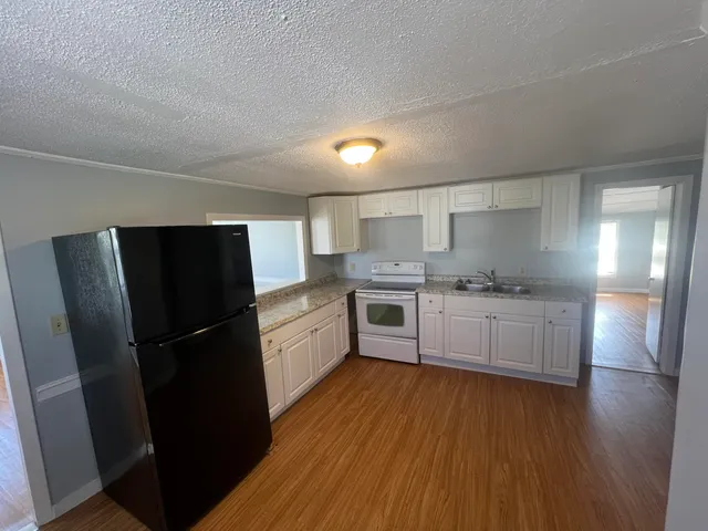 $799,000 | 1 Bridge Street, Berwick, ME 03901