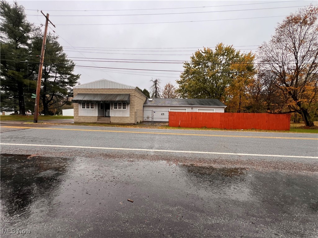 44993 Crestview Road Columbiana, OH 44408 - Photo 2 of 47