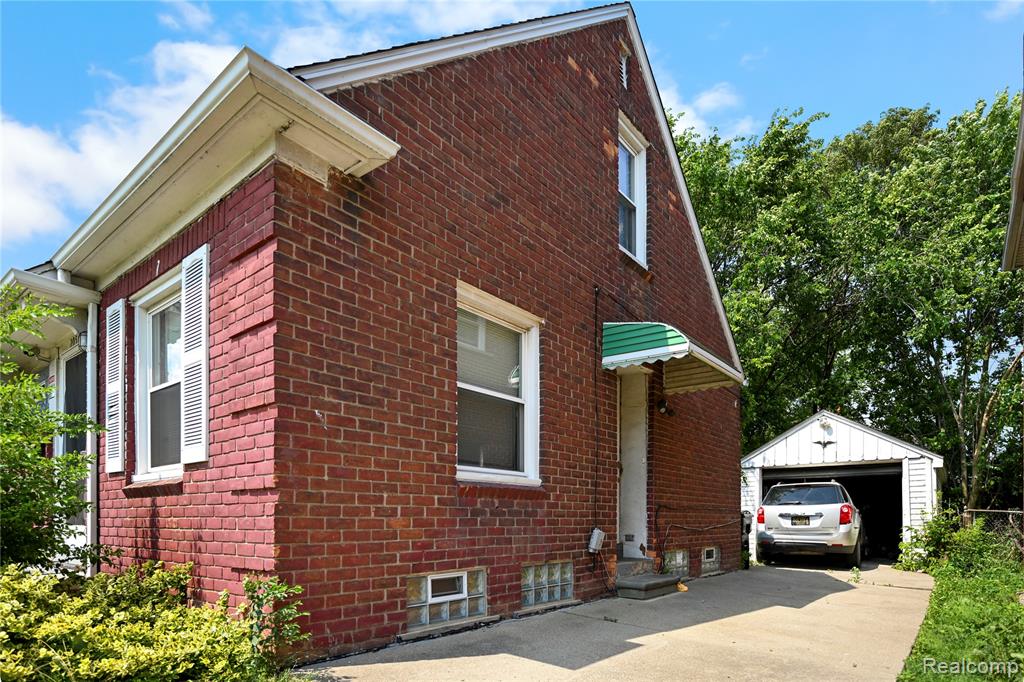 20515 Moross Road Detroit, MI 48224 - Photo 5 of 24