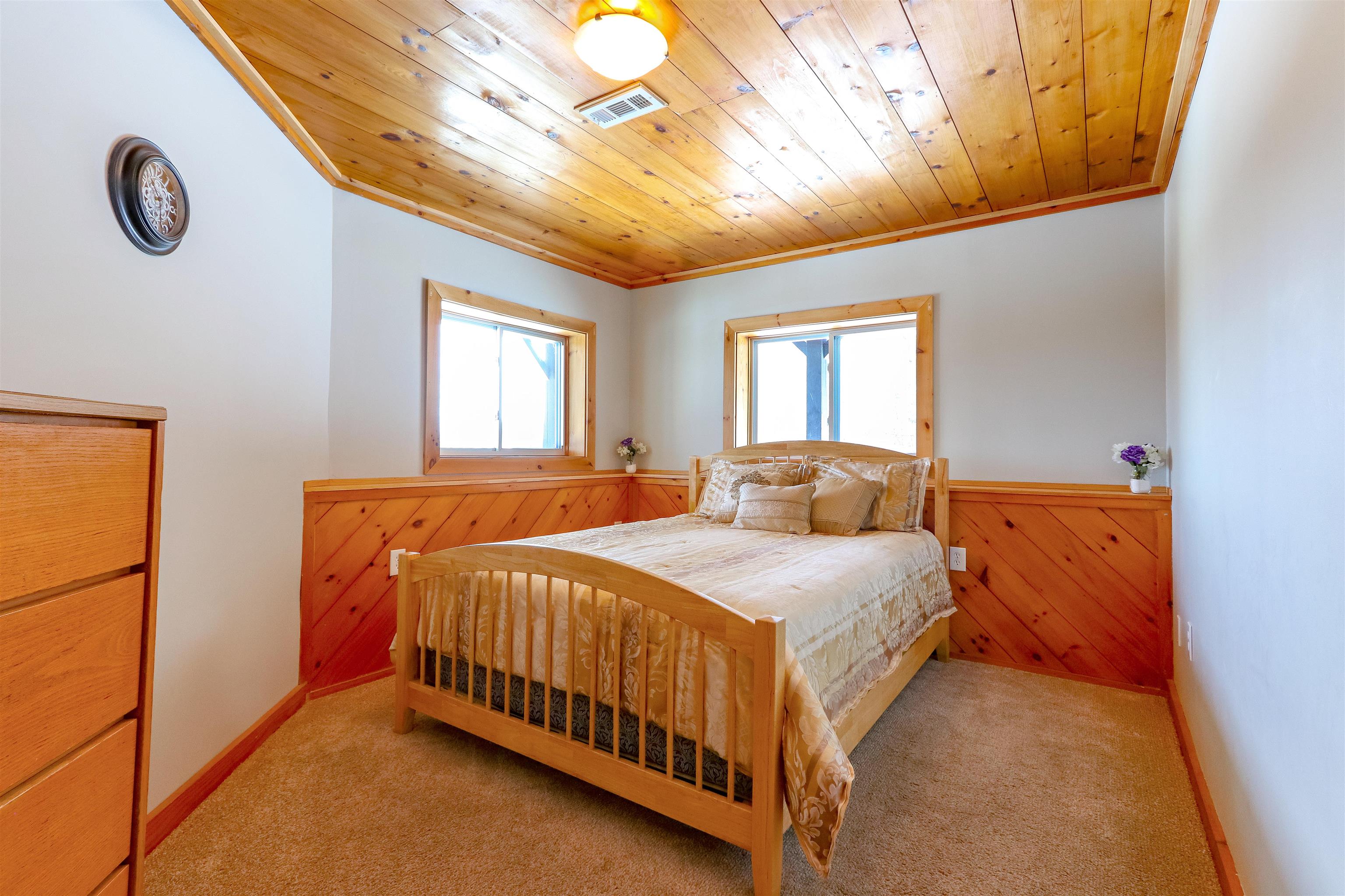1104 Buchler Road Wheelock, VT 05851 - Photo 19 of 40 Gallery Image 19
