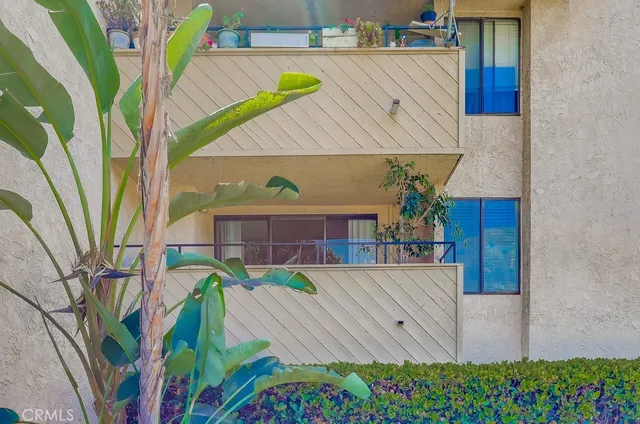 $465,000 | 26051 Vermont Avenue, Unit 103C, Harbor City, CA 90710
