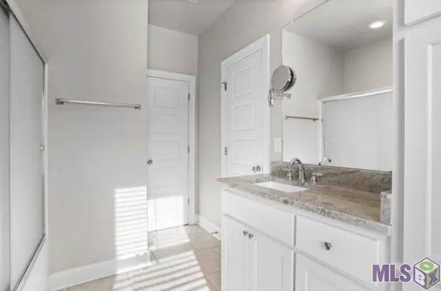 $3,500 | 8123 Stonelake Cir Avenue East, Baton Rouge, LA 70820