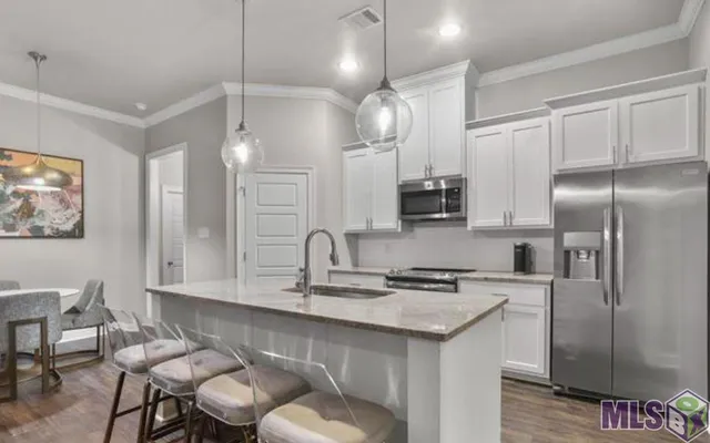 $3,500 | 8123 Stonelake Cir Avenue East, Baton Rouge, LA 70820