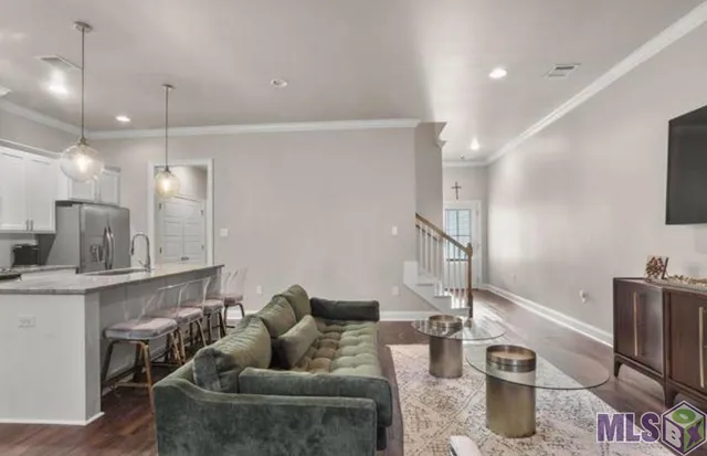 $3,500 | 8123 Stonelake Cir Avenue East, Baton Rouge, LA 70820