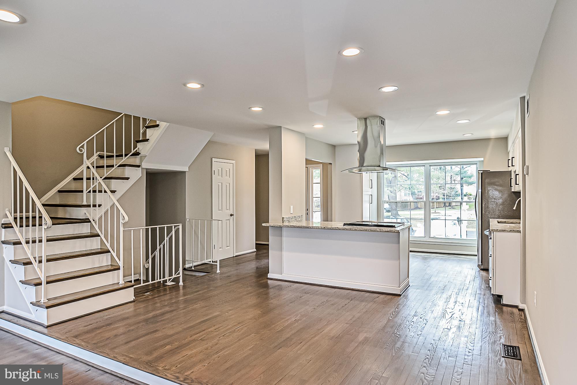 6633 Summer Grape Court Springfield, VA 22152 - Photo 12 of 40 Gallery Image 12