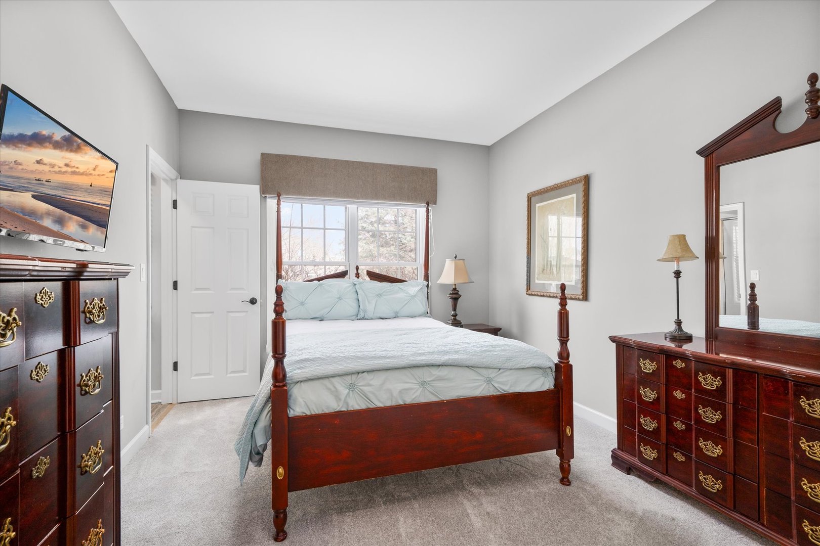 1911 Wicklow Road Naperville, IL 60564 - Photo 15 of 62 Gallery Image 15