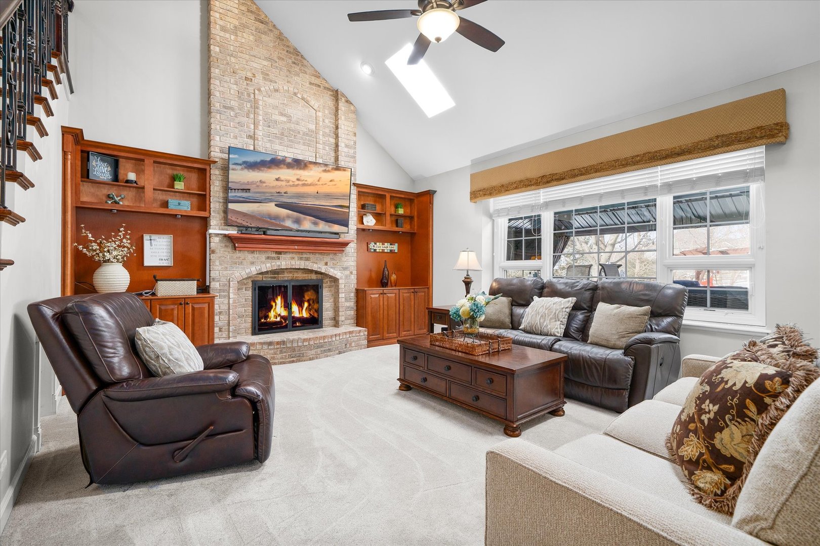 1911 Wicklow Road Naperville, IL 60564 - Photo 5 of 62 Gallery Image 5