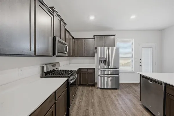 $2,500 | 3947 Oak Creek Circle, Denison, TX 75020