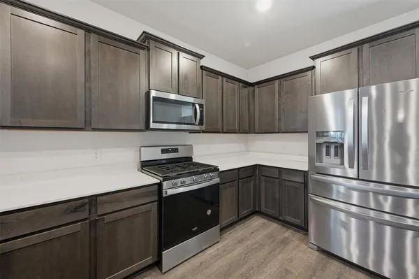 $2,500 | 3947 Oak Creek Circle, Denison, TX 75020