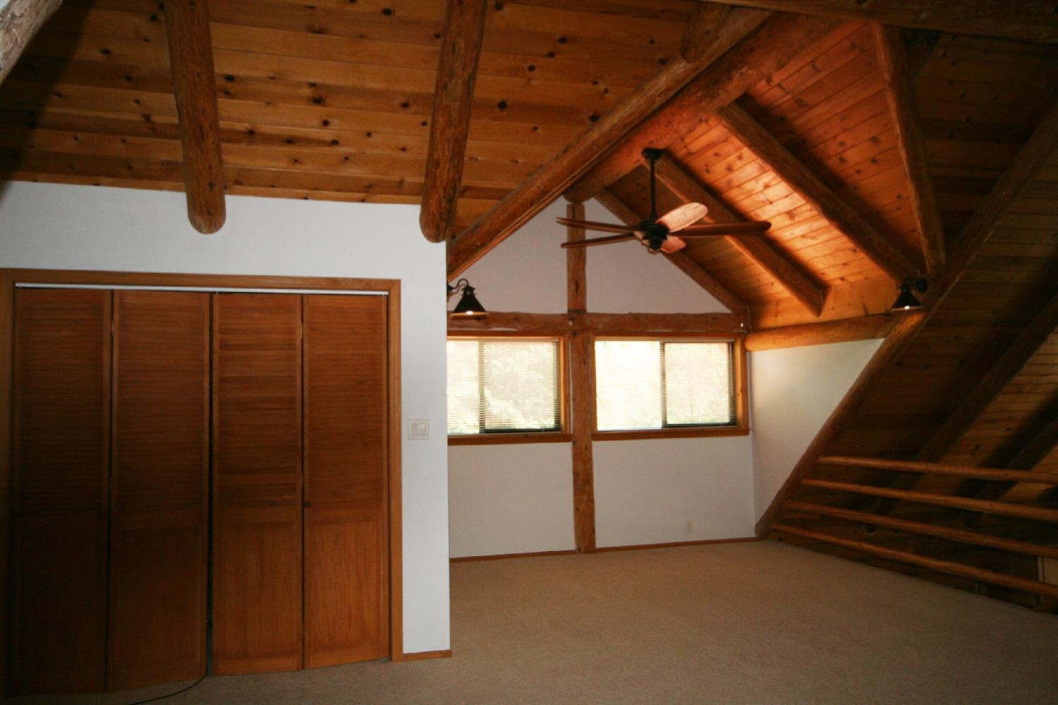 152 Kincaid Road Williams, OR 97544 - Photo 13 of 34 upstairs loft bedroom w/ large walk-in c