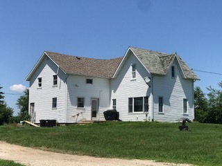 19985 Manton Road Morrison, IL 61270 - Photo 1 of 10