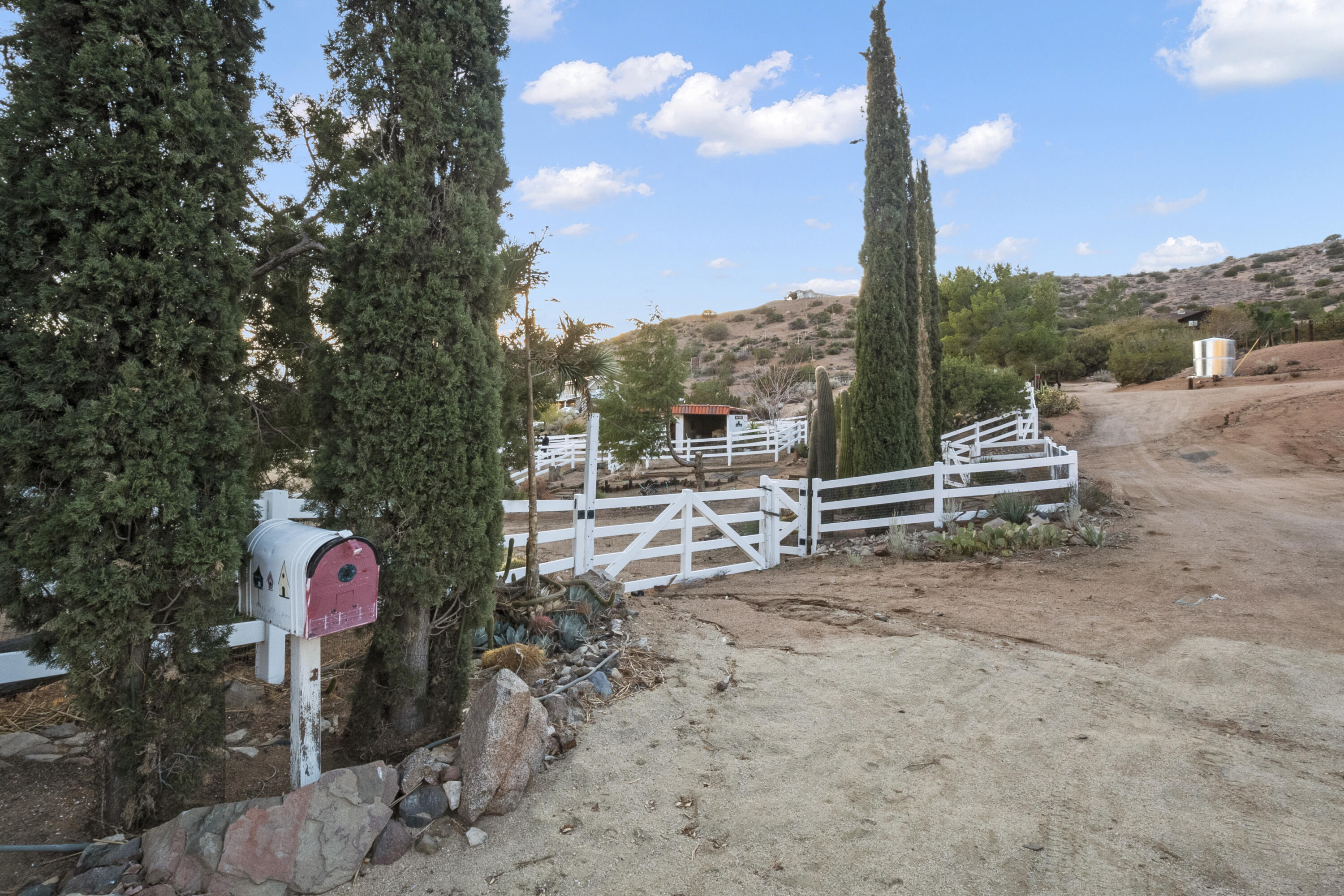 1530 Crestview Trail Acton, CA 93510 - Photo 30 of 43 a front view of a house with a yard