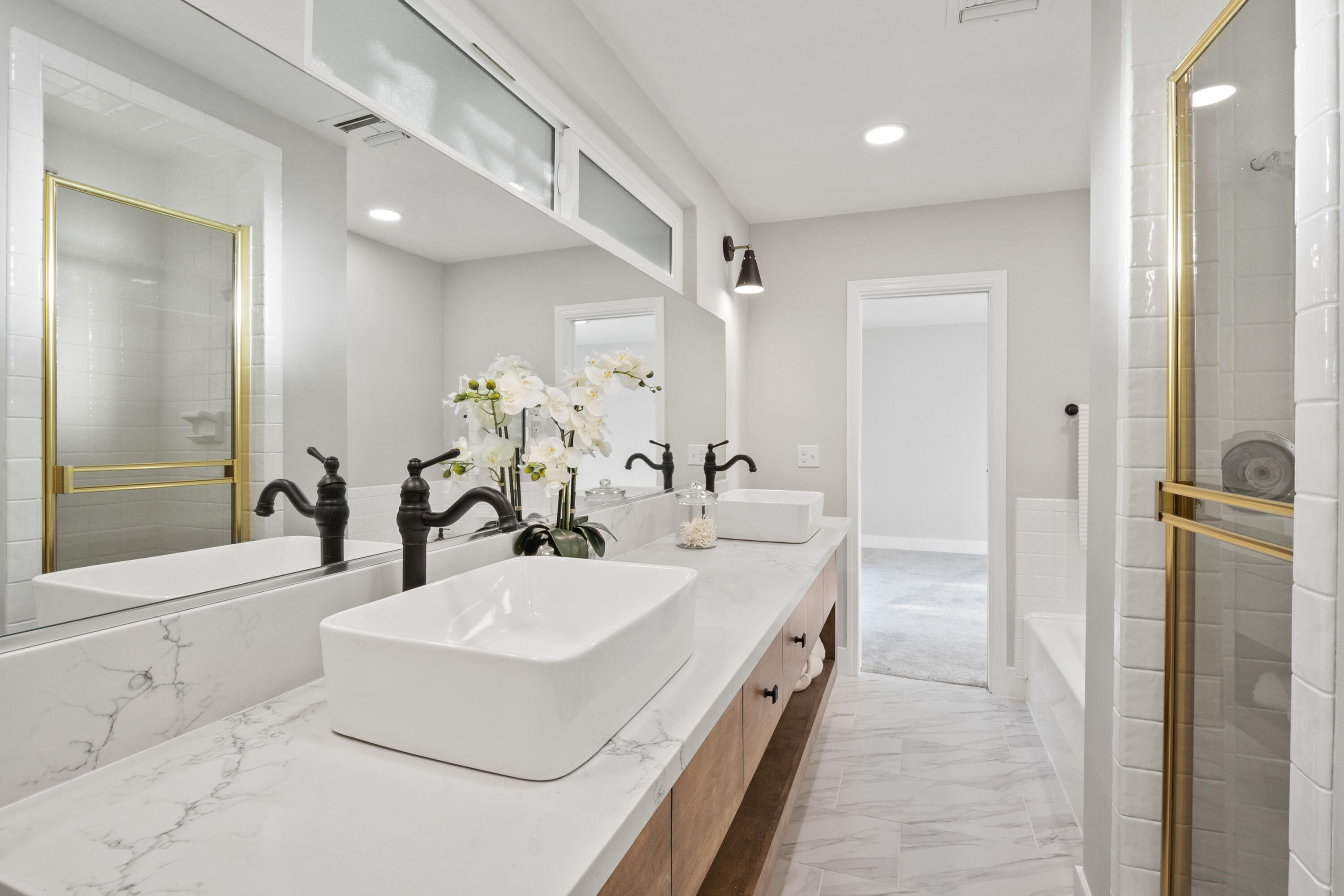 1530 Crestview Trail Acton, CA 93510 - Photo 7 of 43 a en suite bathroom with a double vanity sink a mirror and shower