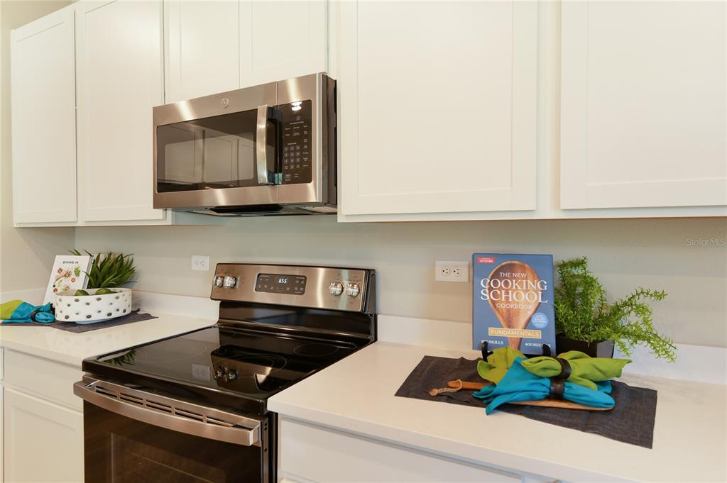 5331 Spring Maiden Circle Apollo Beach, FL 33572 - Photo 7 of 29
