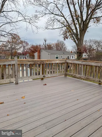 $570,000 | 9212 Landgreen Street, Manassas, VA 20110