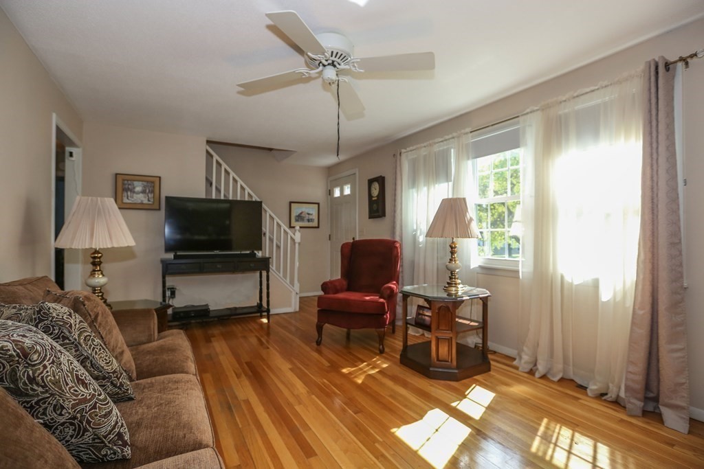 2 Elizabeth Road Hudson, MA 01749 - Photo 15 of 27 Gallery Image 15