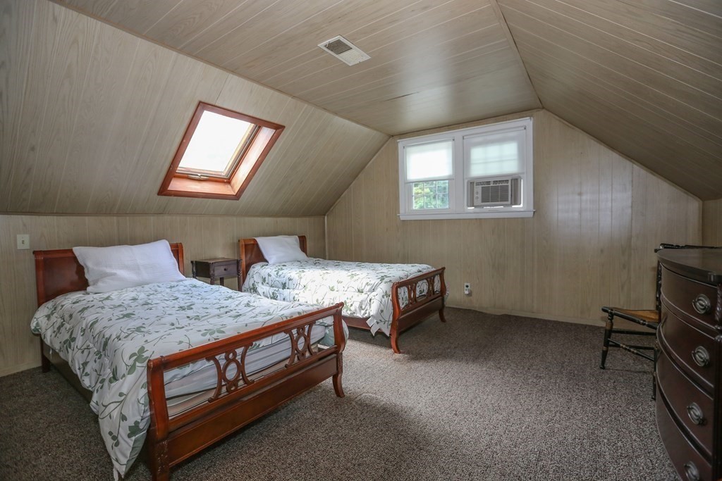 2 Elizabeth Road Hudson, MA 01749 - Photo 18 of 27 Gallery Image 18