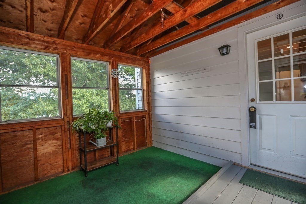 2 Elizabeth Road Hudson, MA 01749 - Photo 20 of 27 Gallery Image 20