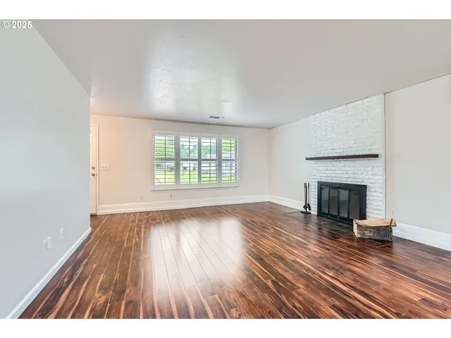 $209,950 | 575 Northeast Fleming Avenue, Unit B43, Gresham, OR 97030