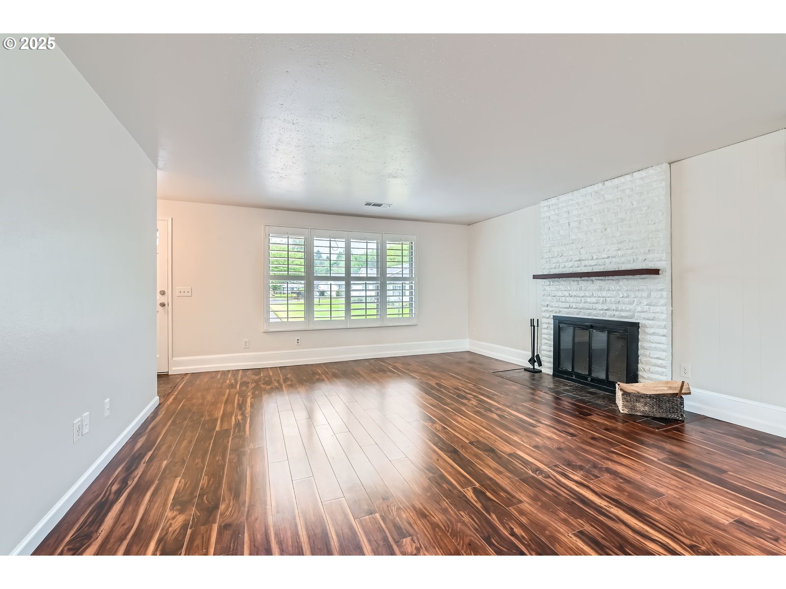 575 Northeast Fleming Avenue, Unit B43 Gresham, OR 97030 - Photo 2 of 12