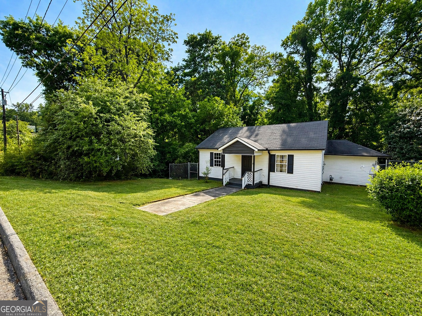 5 Jay Street Manchester, GA 31816 - Photo 2 of 24