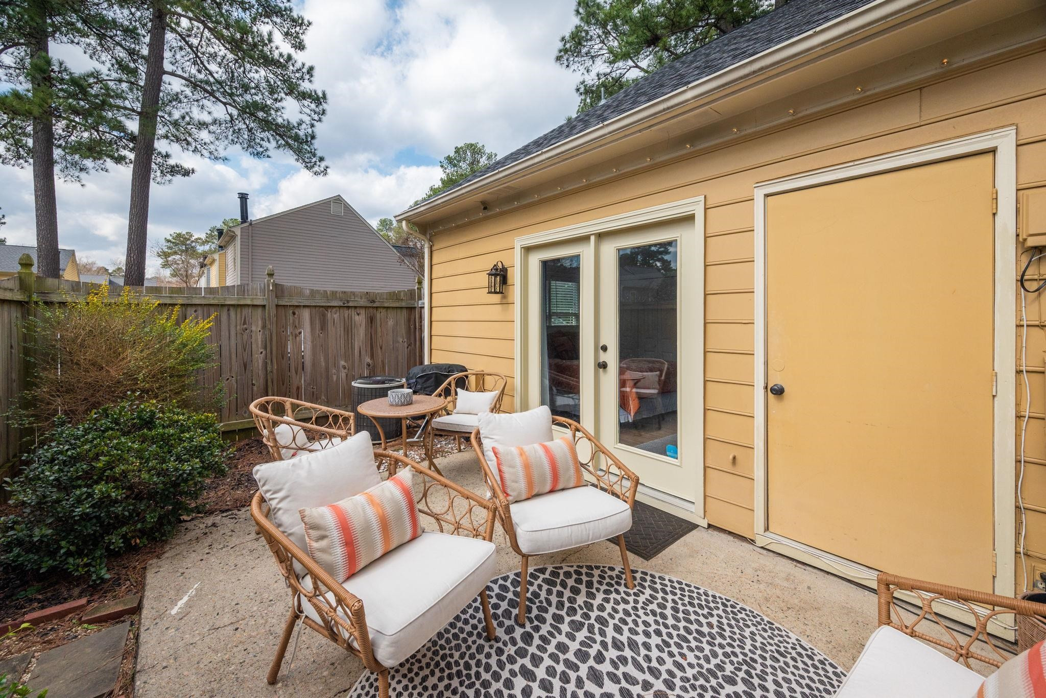 2005 Township Circle Raleigh, NC 27609 - Photo 23 of 33 Exterior Back